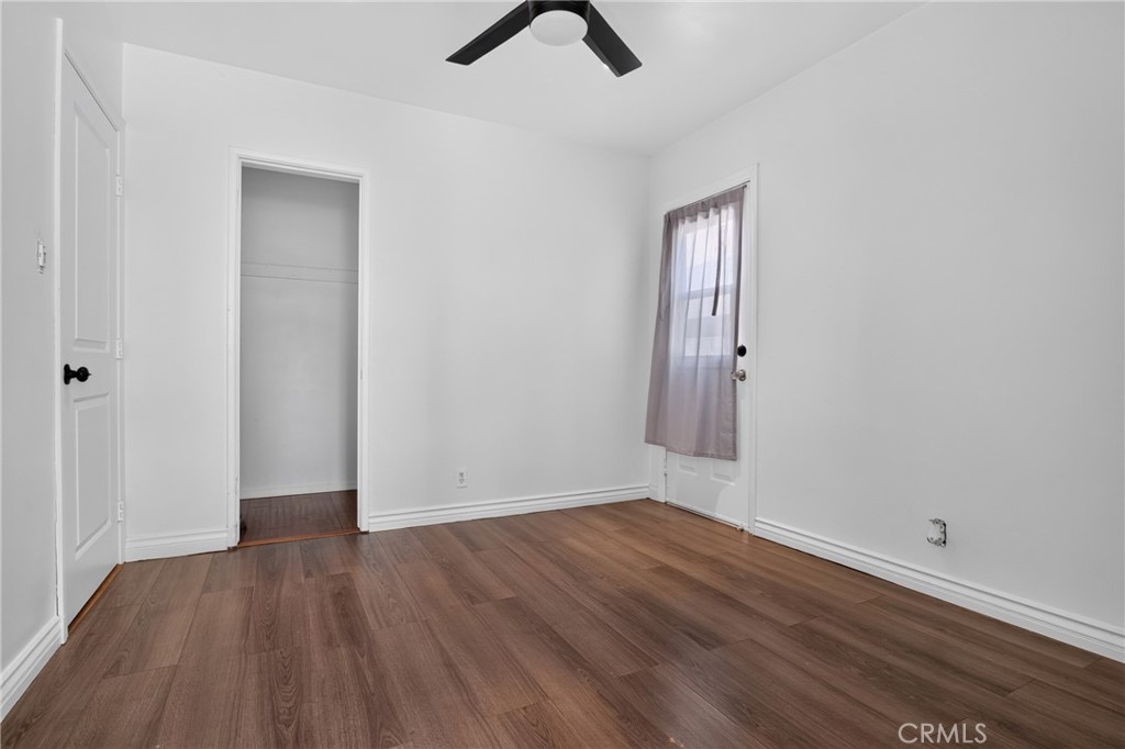 8210 White Oak Avenue Property Photo 16