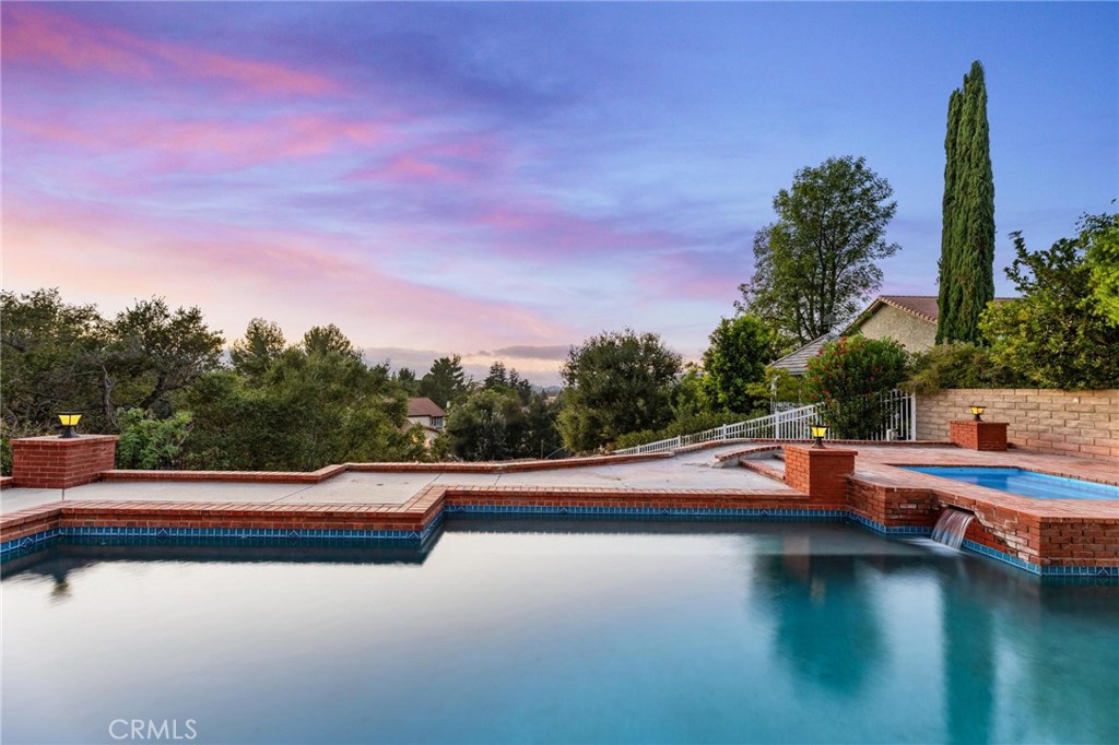 223 Quails Trail Property Photo 4