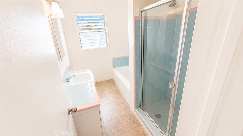 1132 S Holt 7 Property Photo 12
