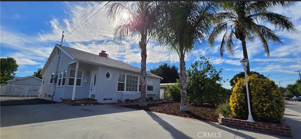 24943 Chestnut Property Photo