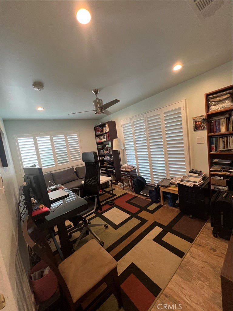 9855 Mcbroom Street Property Photo 11