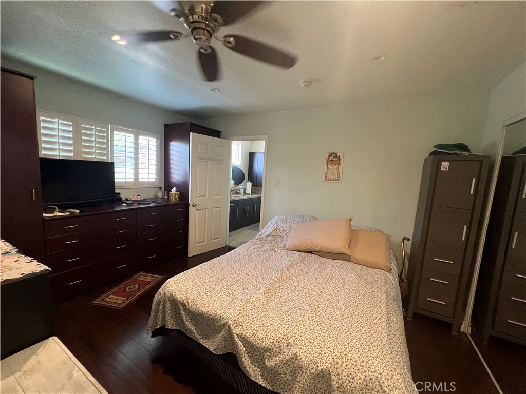 9855 Mcbroom Street Property Photo 14