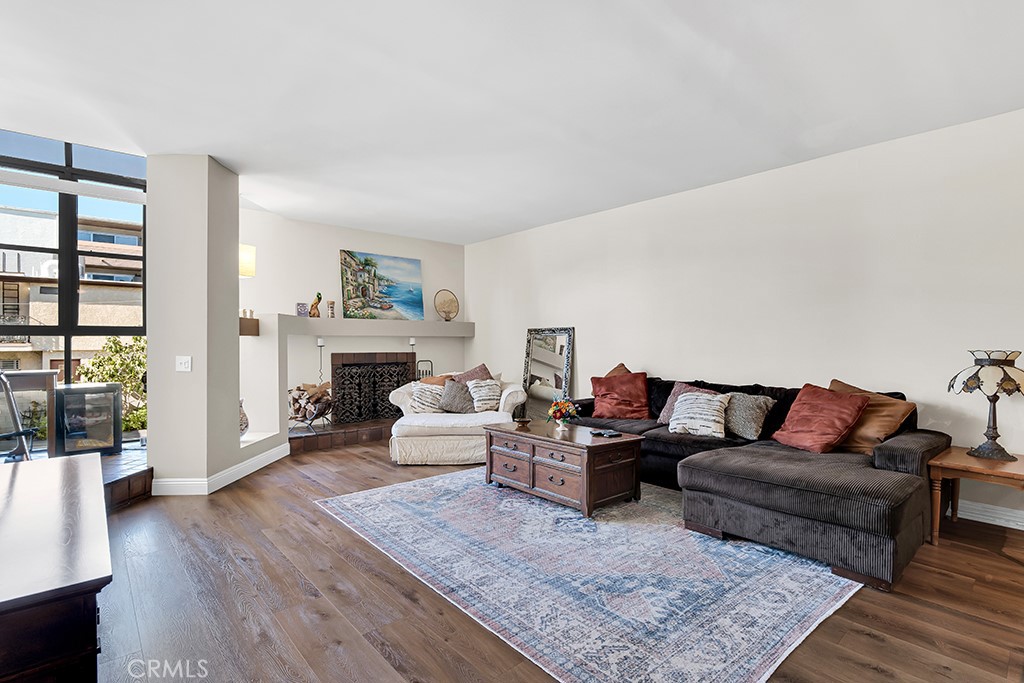 5230 Bellingham 7 Property Photo 1