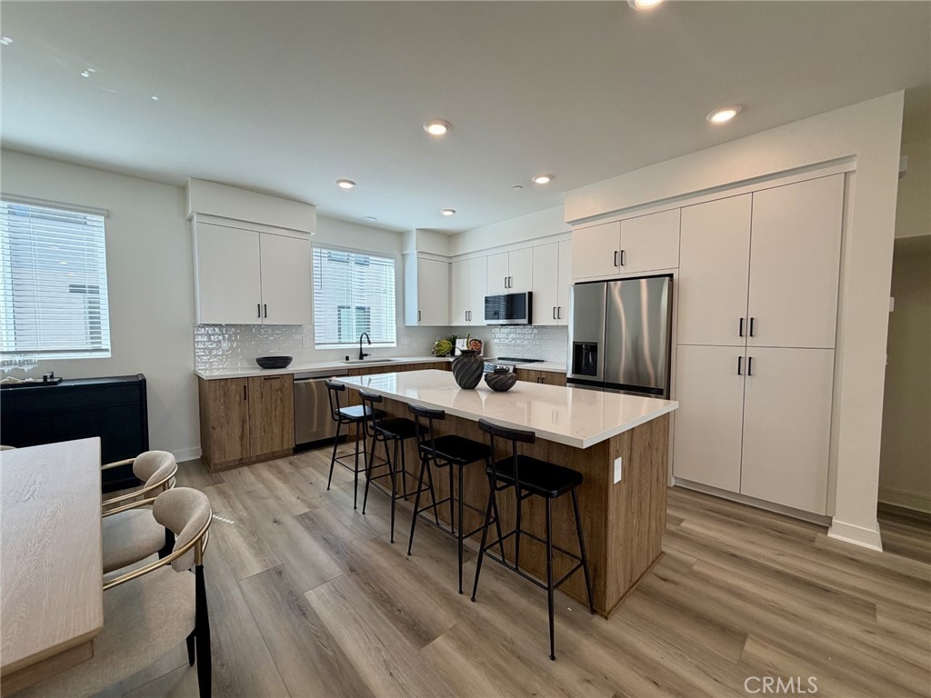 1693 Coral Sea Lane Property Photo 2
