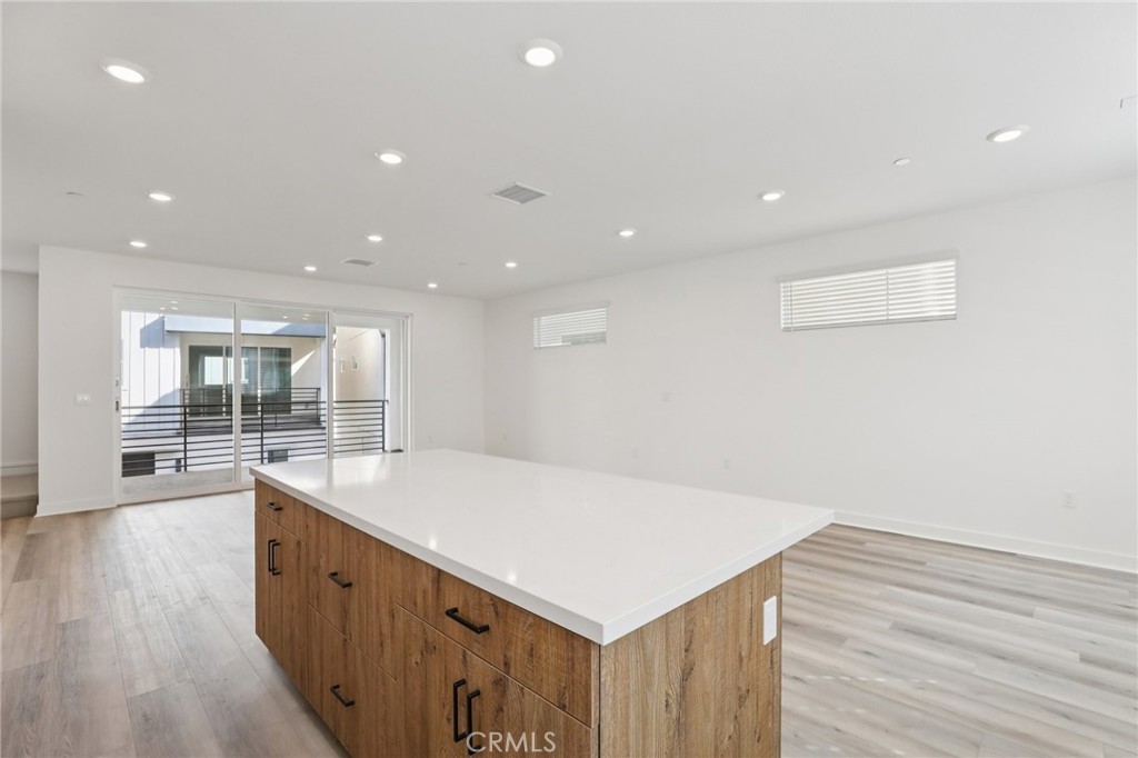 1693 Coral Sea Lane Property Photo 6