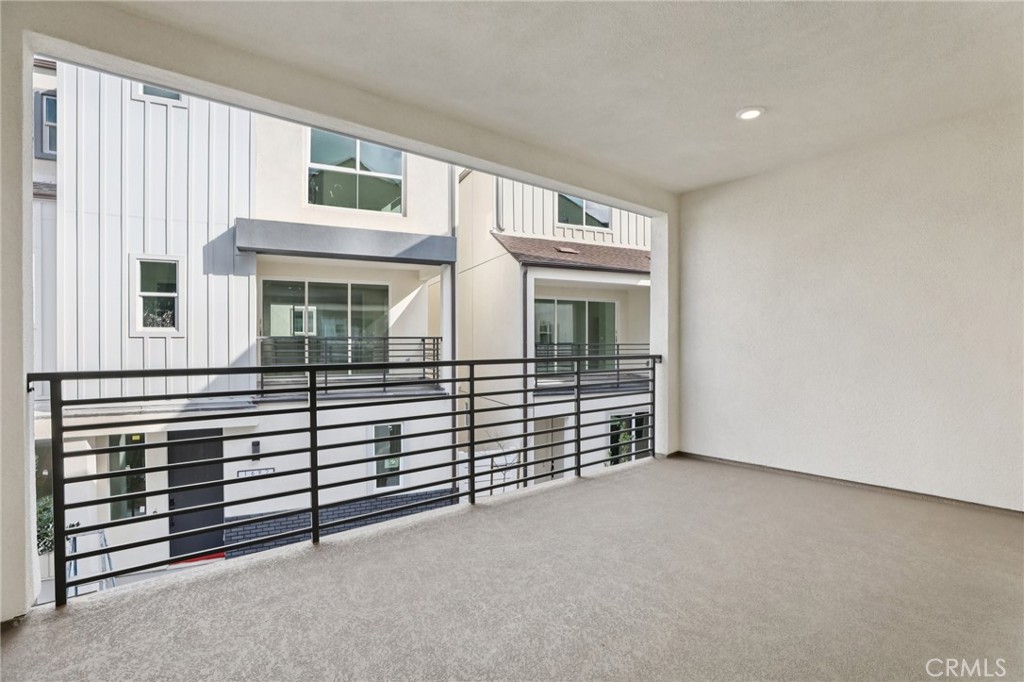 1693 Coral Sea Lane Property Photo 14