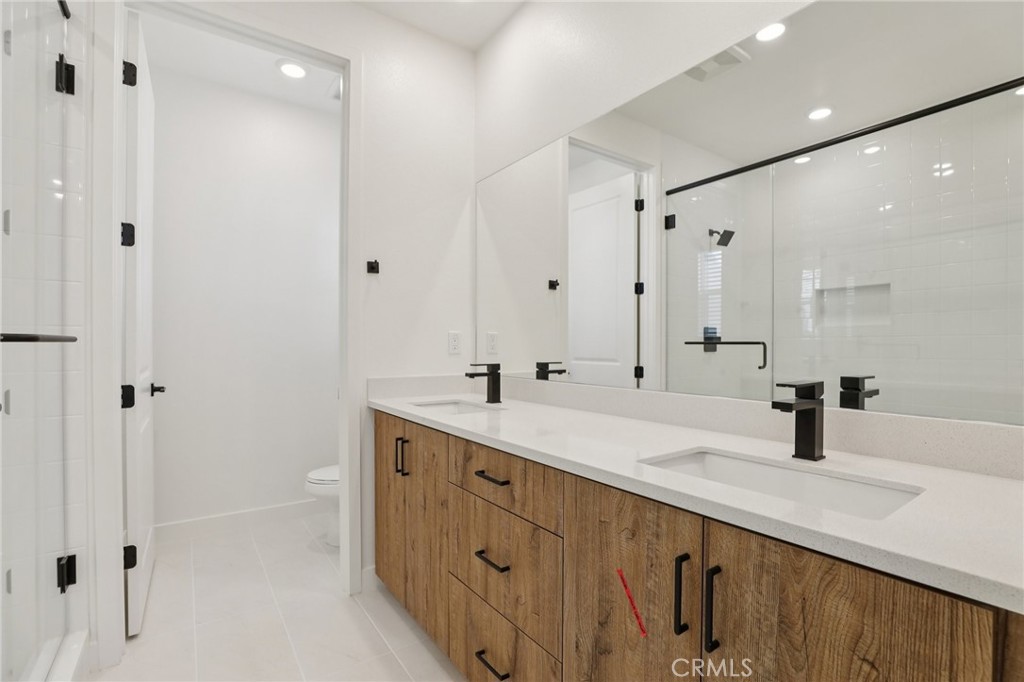 1693 Coral Sea Lane Property Photo 21