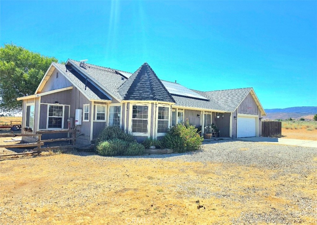 50008 Three Points Property Photo 1