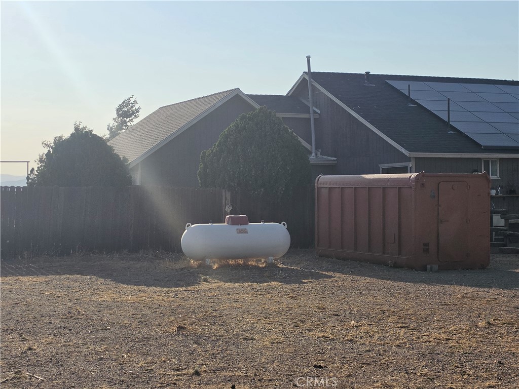 50008 Three Points Property Photo 26