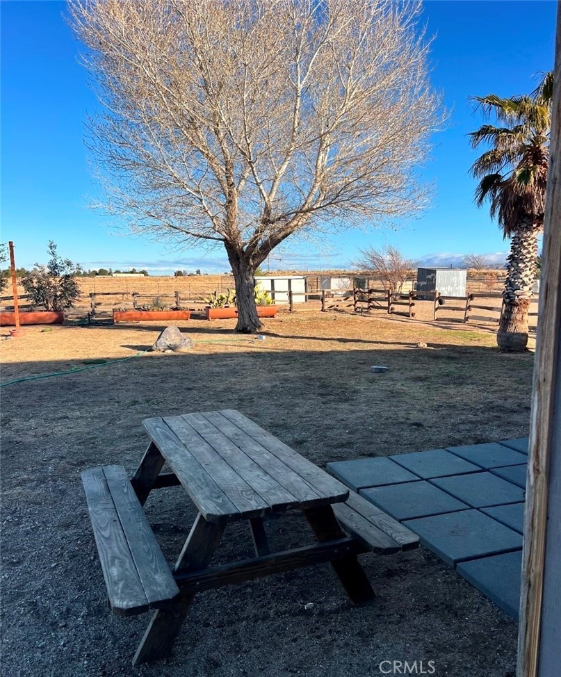 50008 Three Points Property Photo 28