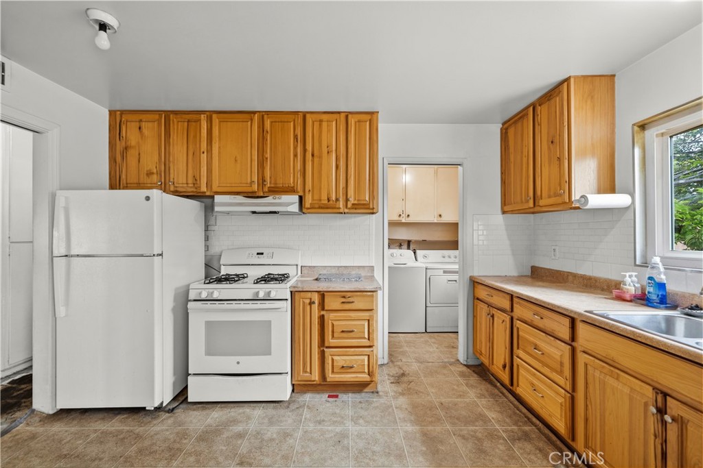 1340 Durham Street Property Photo 8