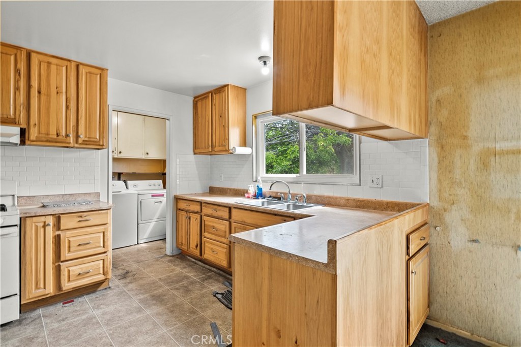 1340 Durham Street Property Photo 9