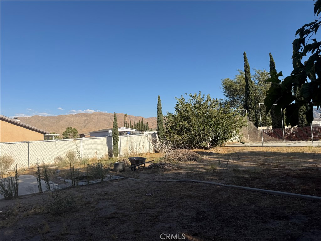 18991 Madrone Property Photo 19