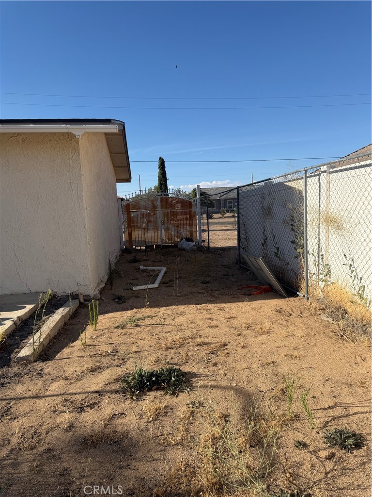 18991 Madrone Property Photo 21