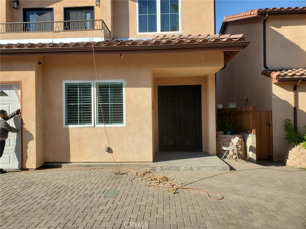 20819 W Seasons Lane Property Photo 2