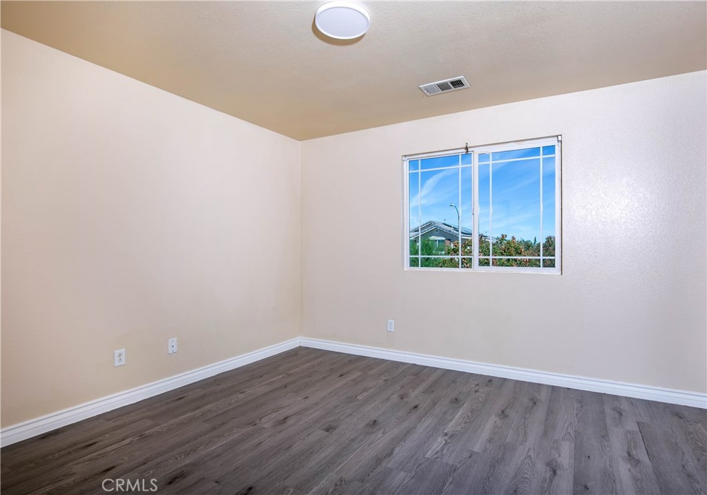 3102 E Topaz Property Photo 20