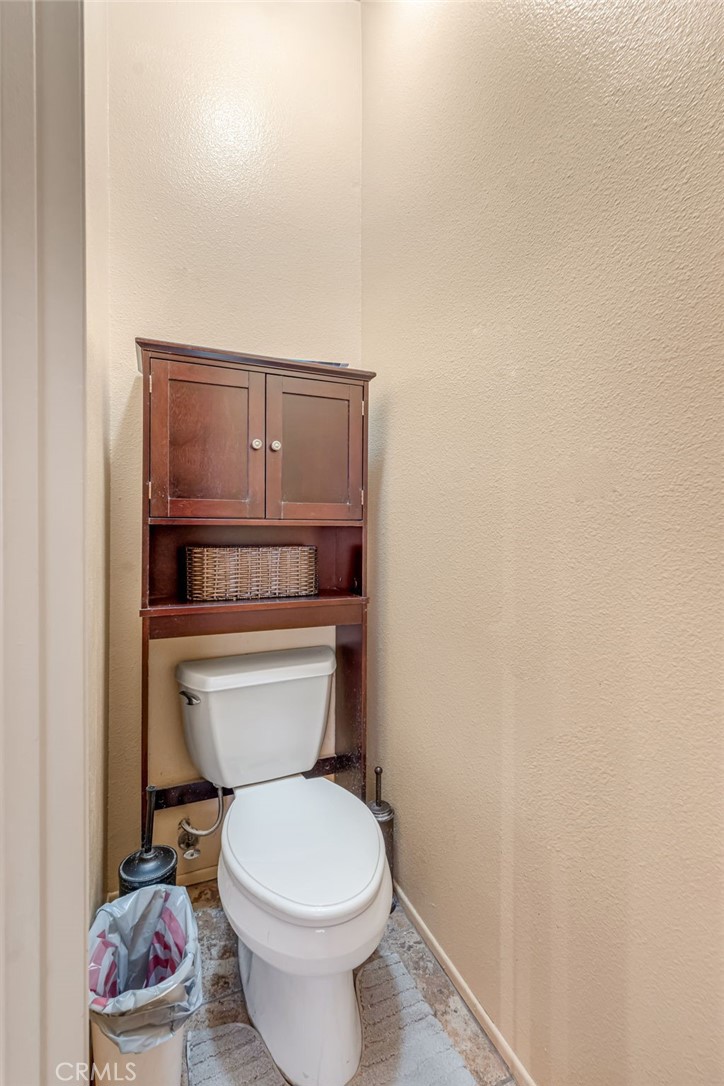 559 Amethyst Property Photo 24