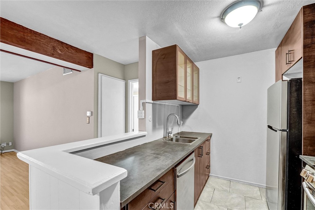 18620 Hatteras 246 Property Photo 17