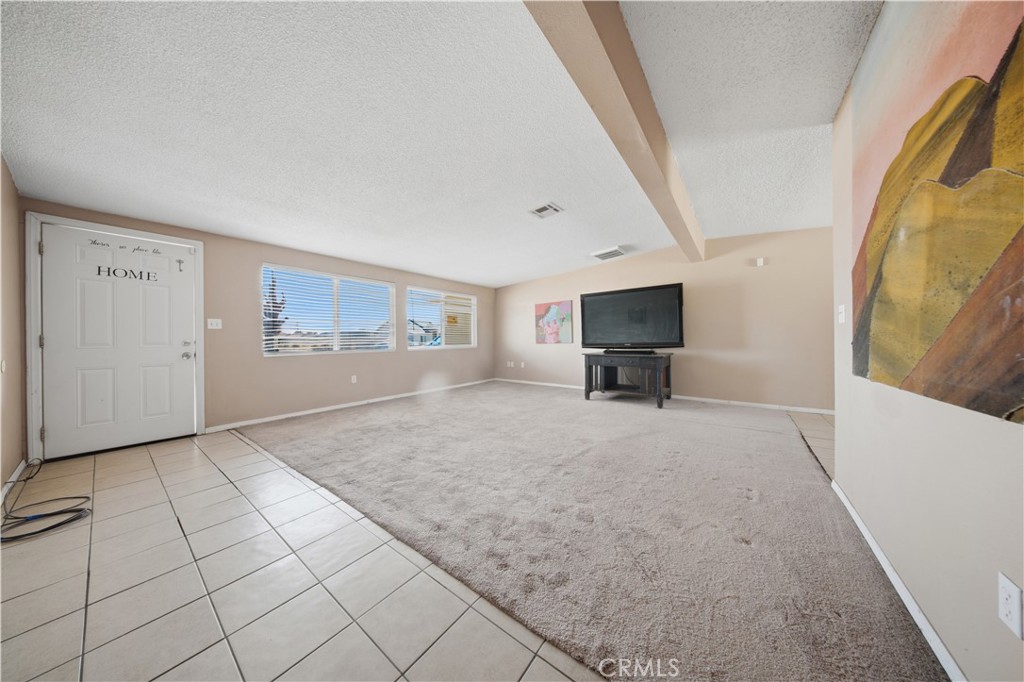 8672 Ironwood Property Photo 4