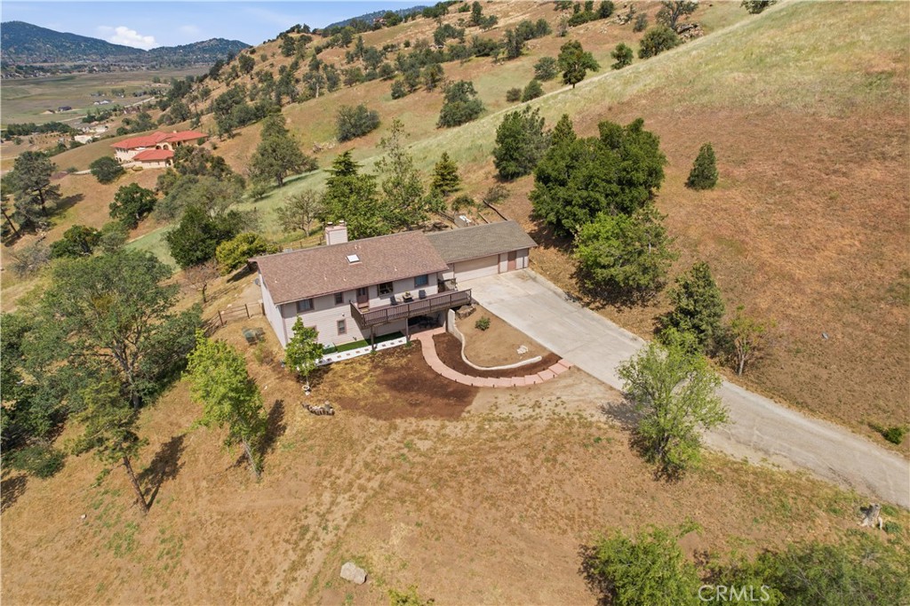 26201 Cumberland Property Photo 31