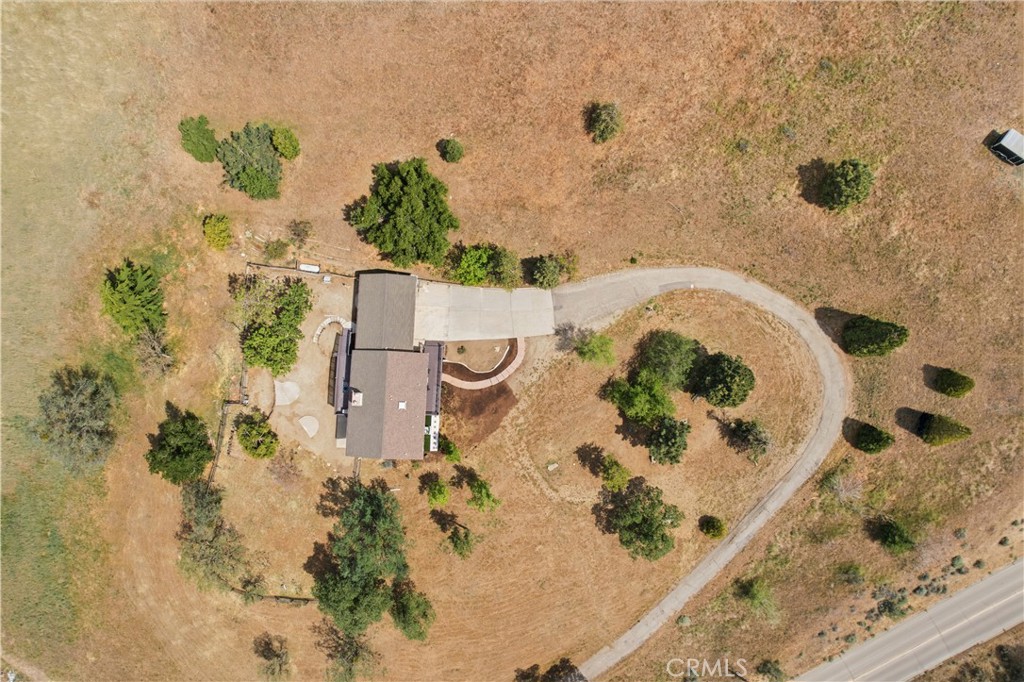 26201 Cumberland Property Photo 34