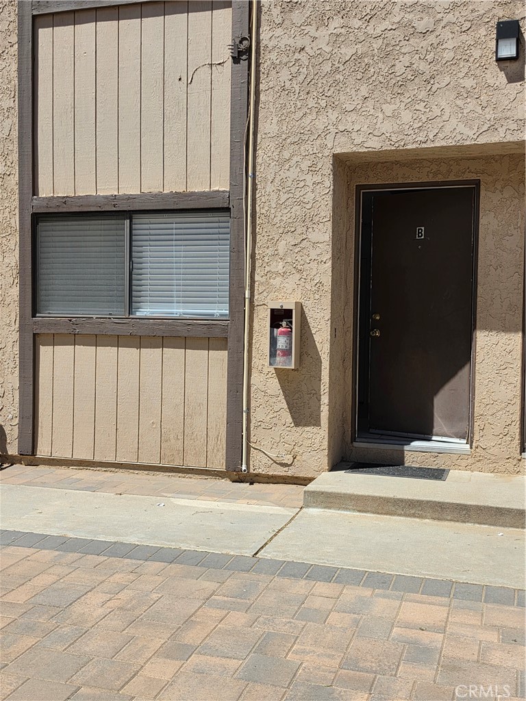 438 E Avenue Q7 B Property Photo 1
