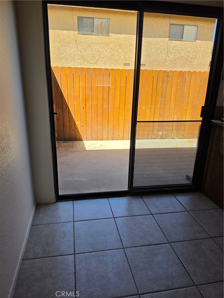 438 E Avenue Q7 B Property Photo 8