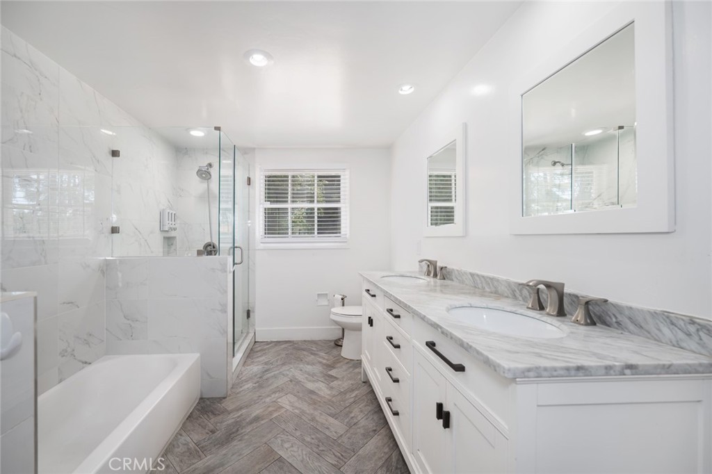 14151 Chandler Property Photo 29