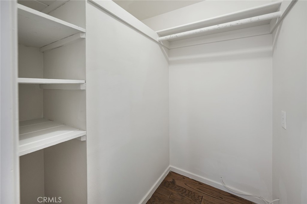 14151 Chandler Property Photo 34