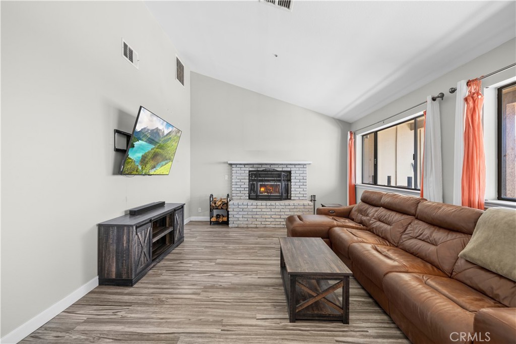 2945 Shannon Valley Property Photo 9