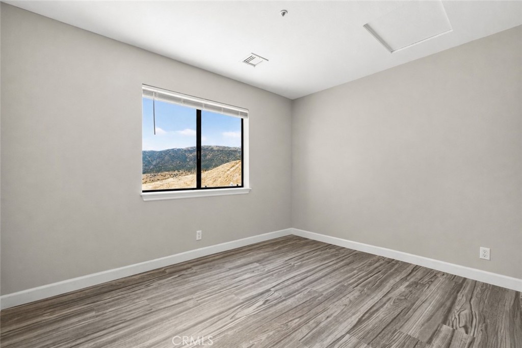 2945 Shannon Valley Property Photo 28