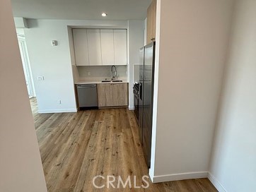 222 N Manhattan Property Photo 16