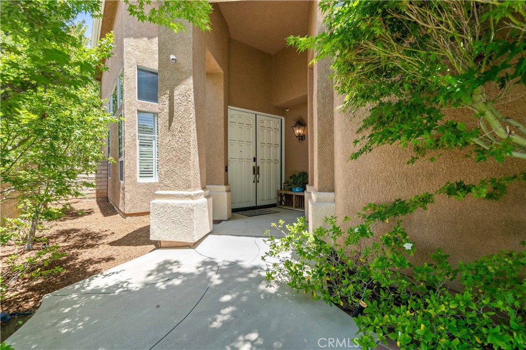 5371 Carmento Drive Property Photo 2
