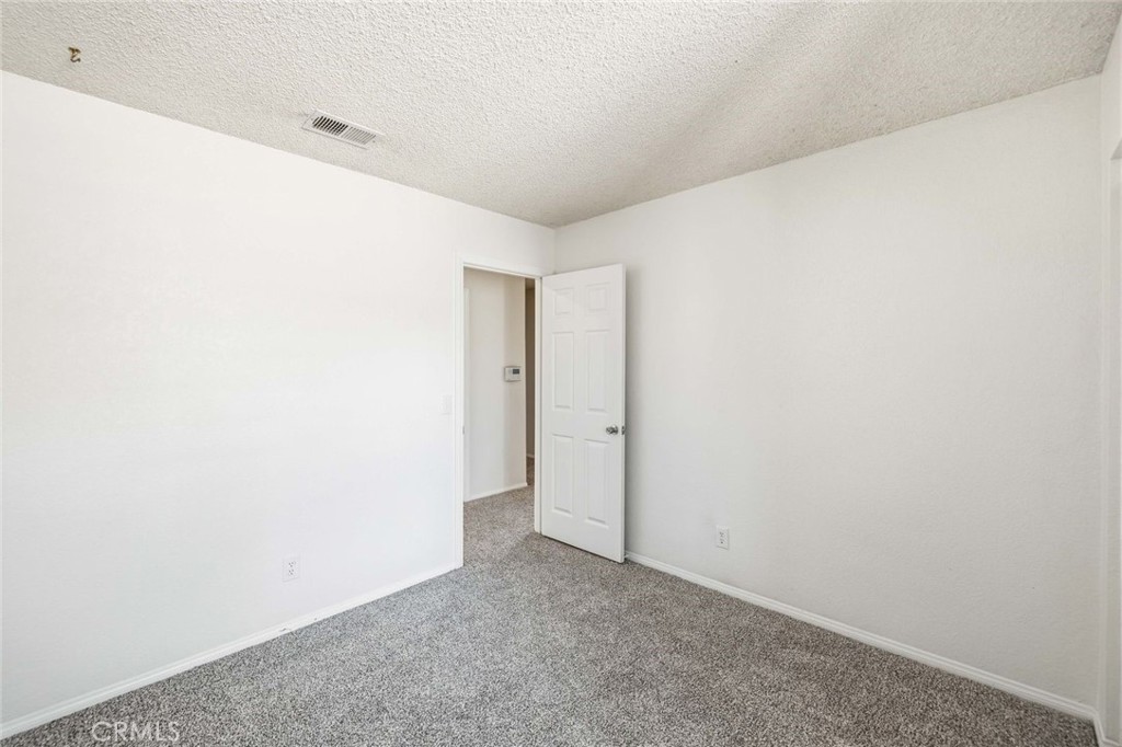 1510 E Avenue J12 Property Photo 14
