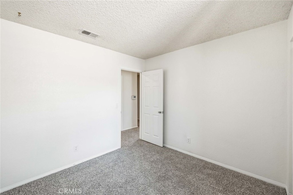 1510 E Avenue J12 Property Photo 14