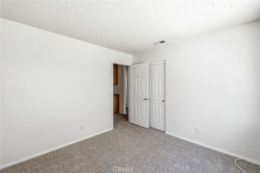 1510 E Avenue J12 Property Photo 17