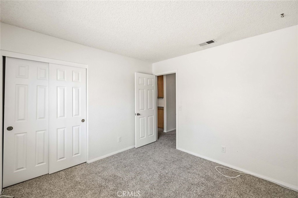 1510 E Avenue J12 Property Photo 20