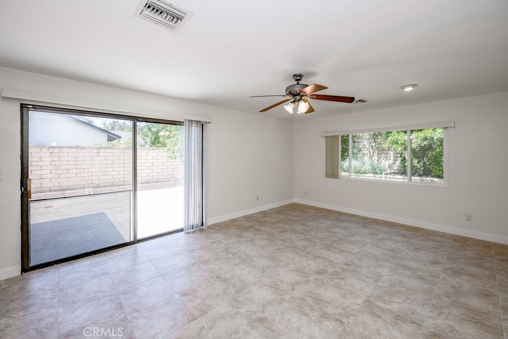 23531 Via Barra Property Photo 10