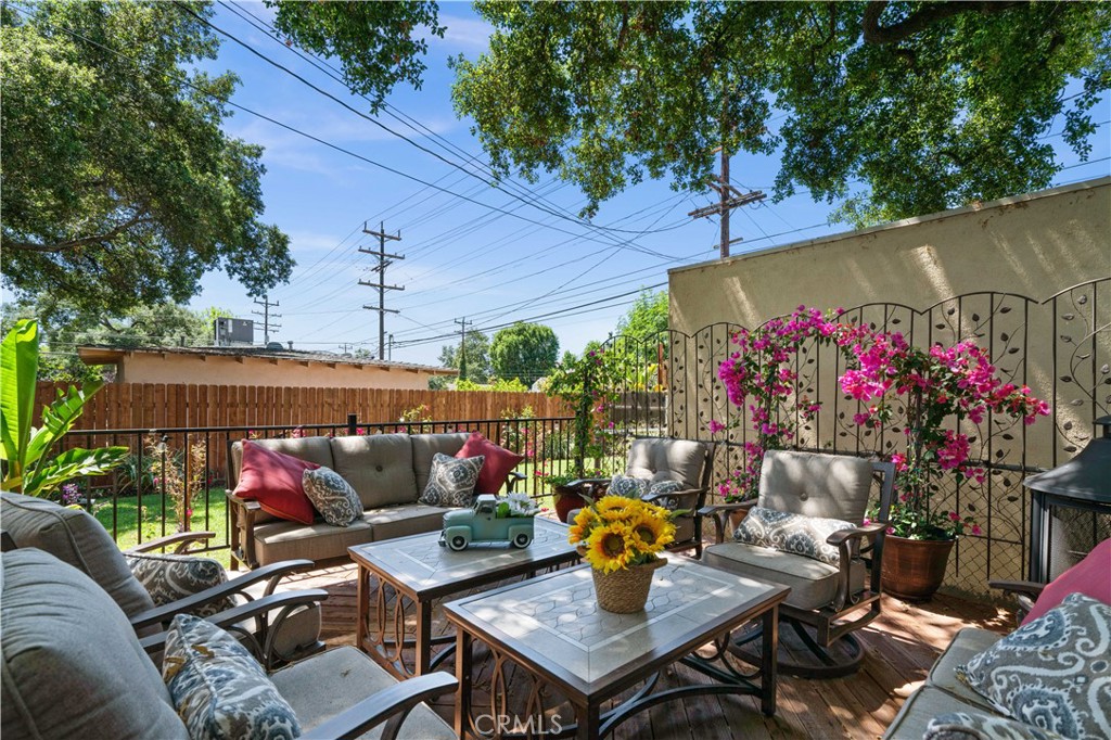 2427 N Verdugo Property Photo 39
