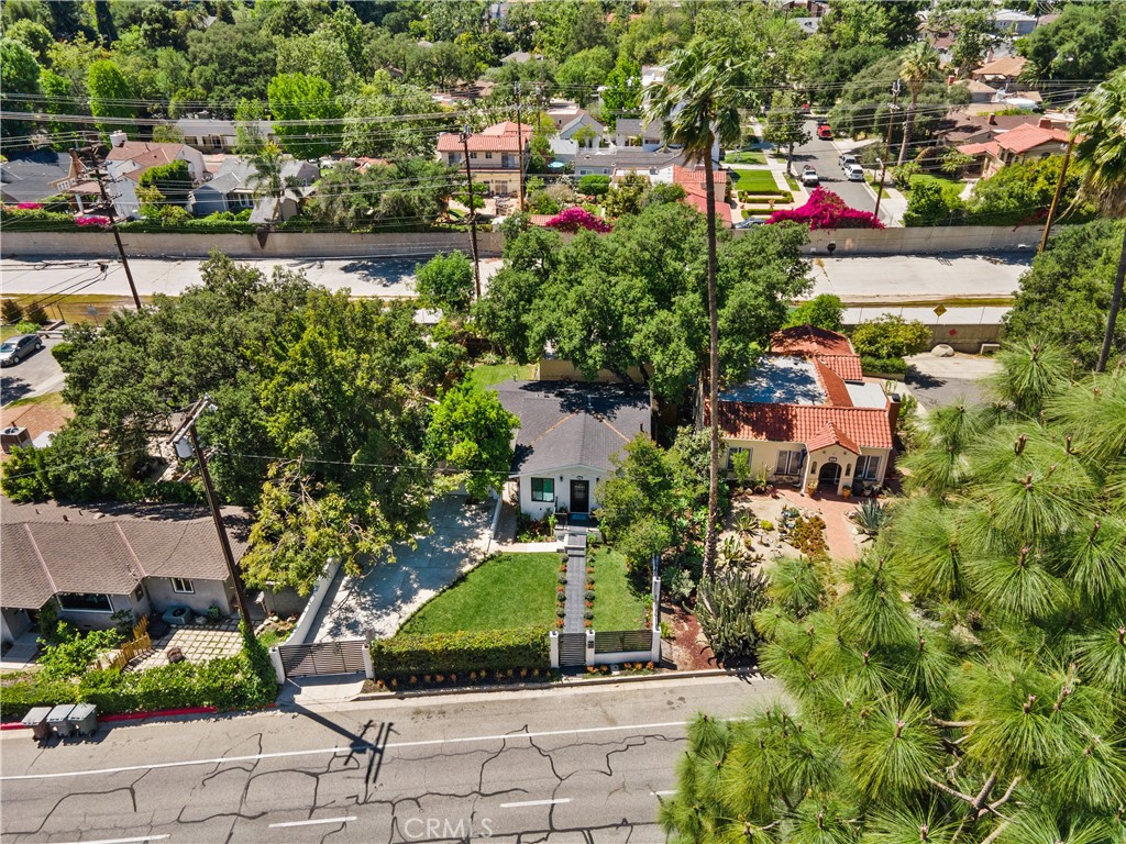 2427 N Verdugo Property Photo 47