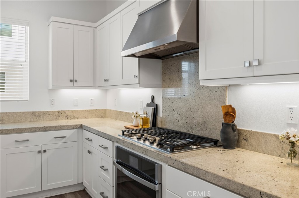 27420 Horizon View Property Photo 18
