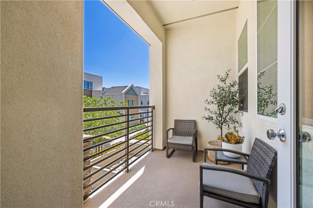 27420 Horizon View Property Photo 36