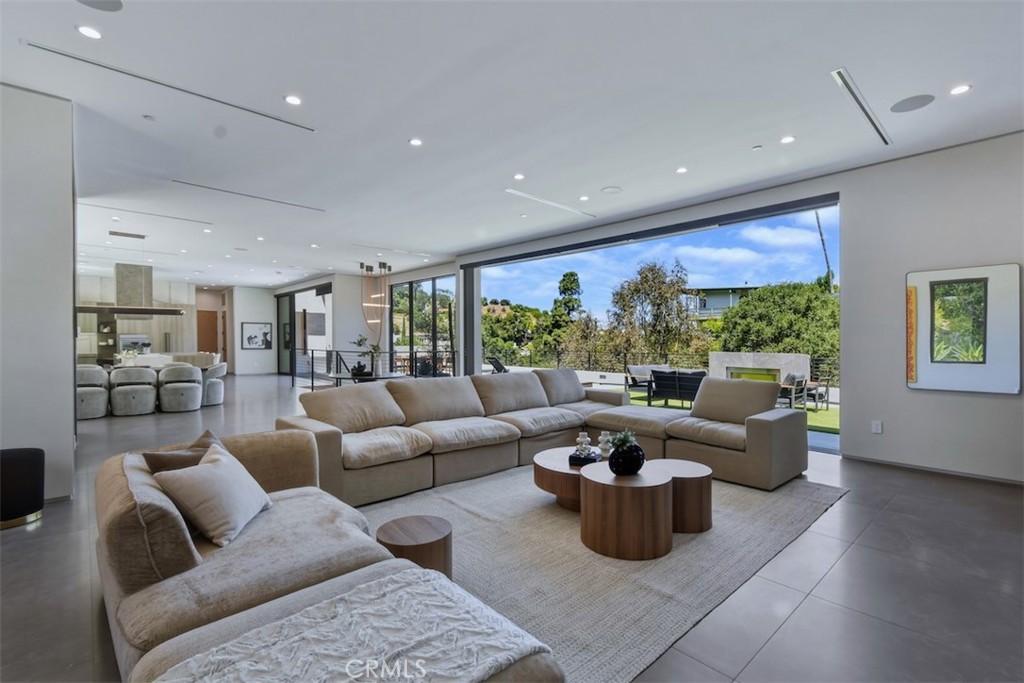 14753 Round Valley Property Photo