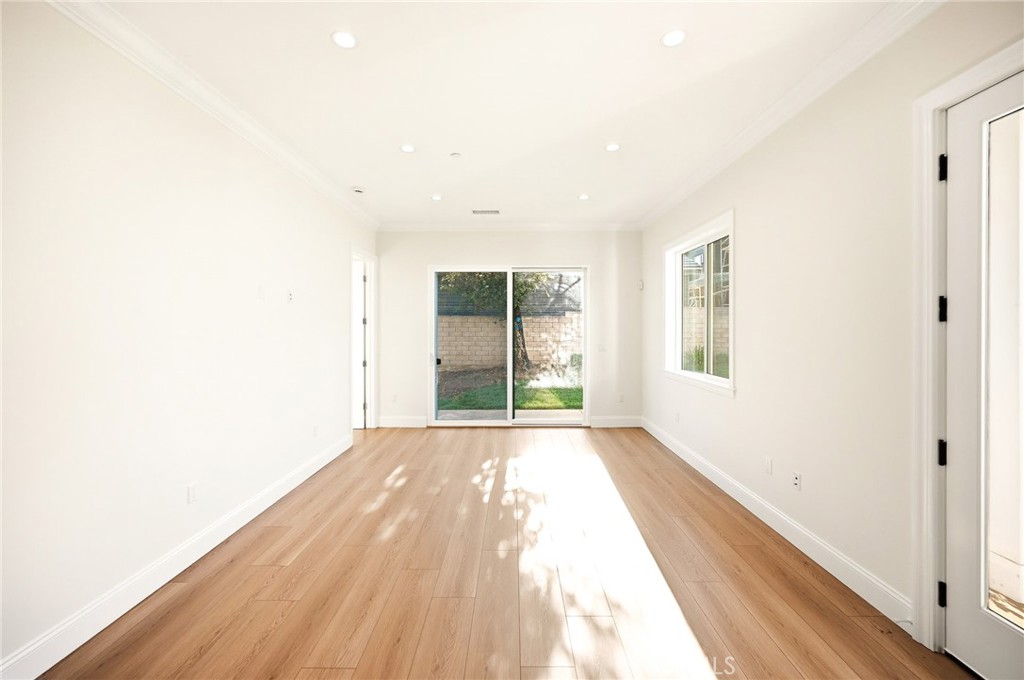 1688 E Mendocino Property Photo 40