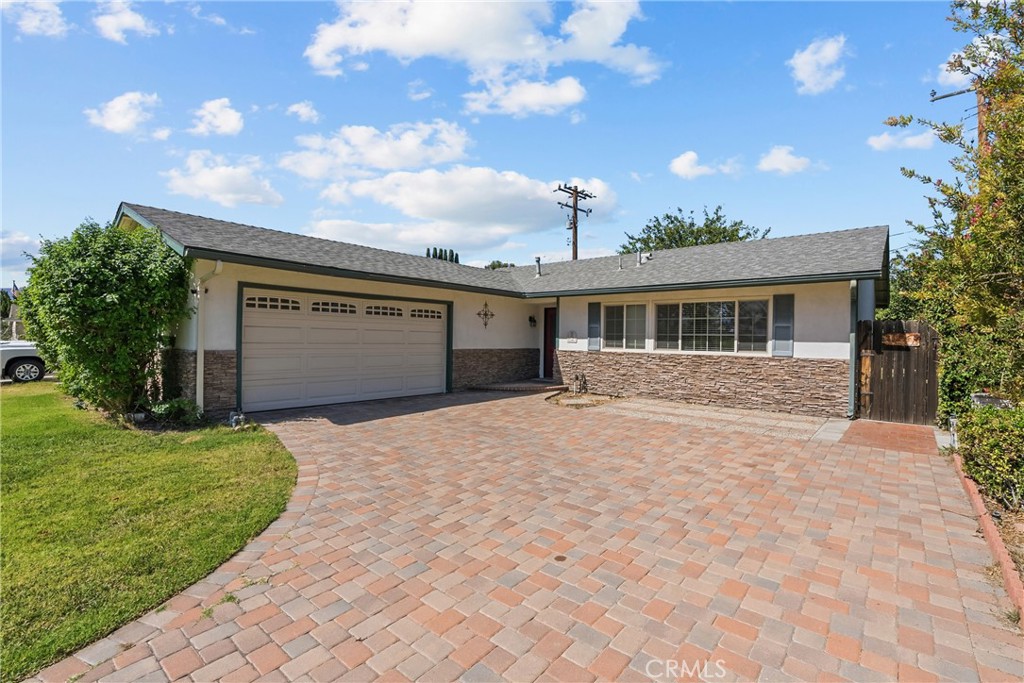 2289 Ravenna Property Photo 1