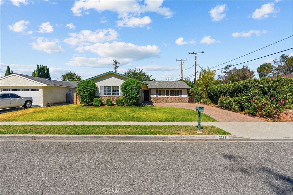 2289 Ravenna Property Photo 3