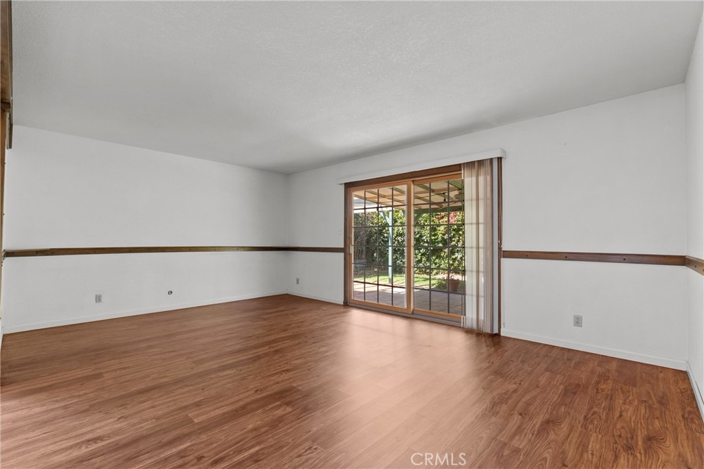 2289 Ravenna Property Photo 7