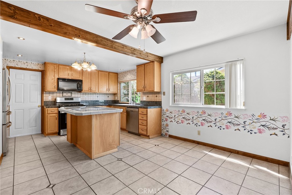 2289 Ravenna Property Photo 12