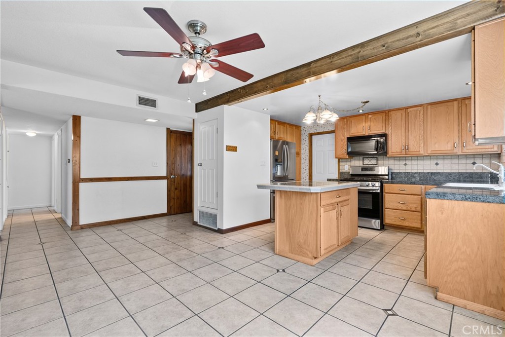 2289 Ravenna Property Photo 13