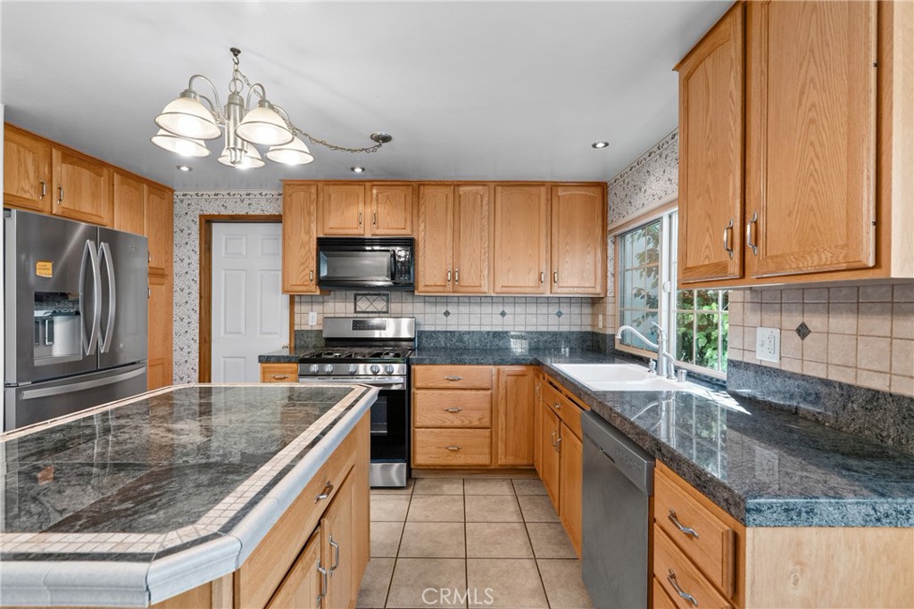 2289 Ravenna Property Photo 16